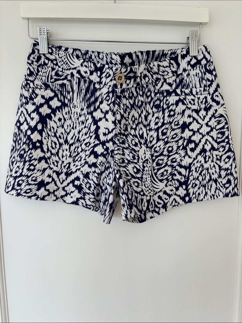 Lilly Pulitzer Kelly Stretch Shorts - Navy Pineapple Party - 4